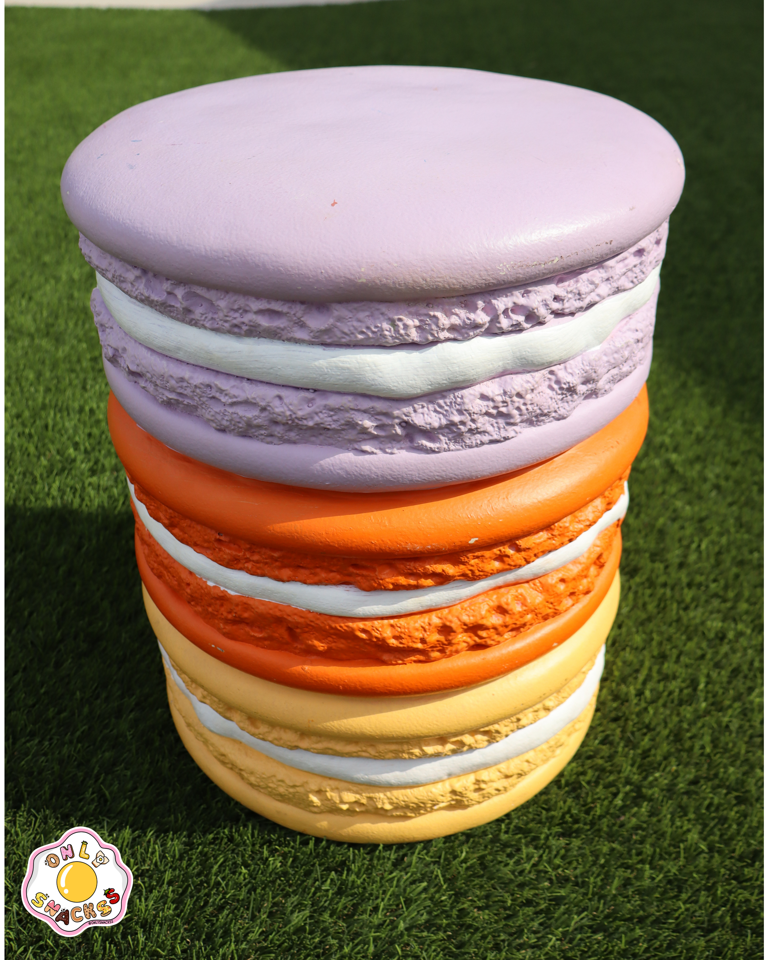 Macaroon Stool - pickup only